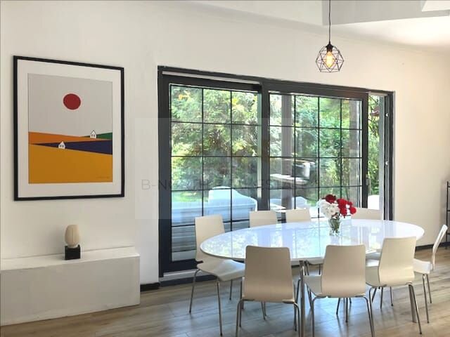 Resedinta exclusivista cu deschidere la Lacul Scrovistea.